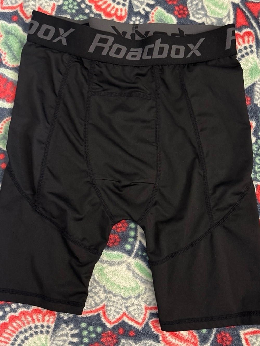 Amazon Kids Black Roacbox Performance Leggings